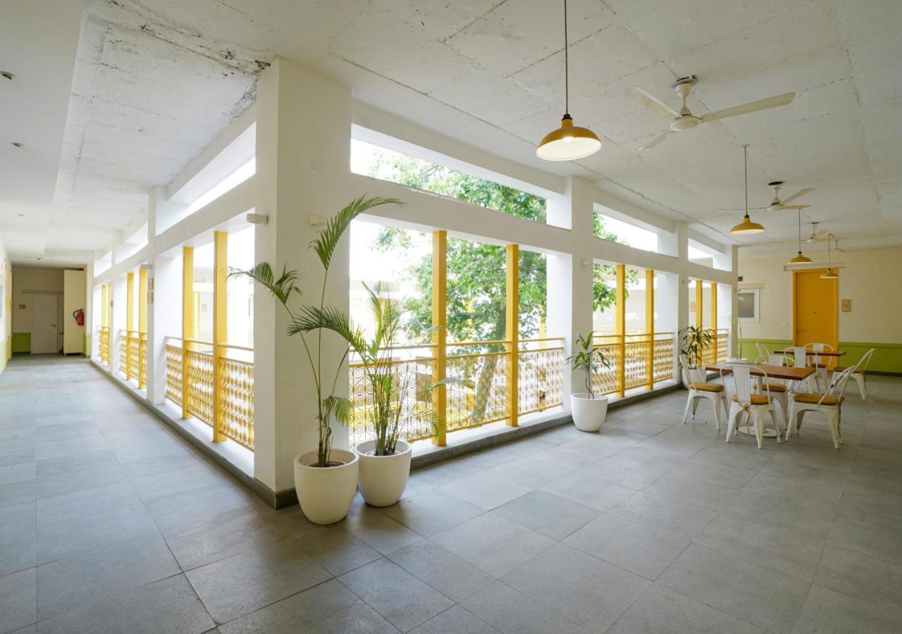 Bloom Boutique L Signature Towers Gurgaon Esterno foto